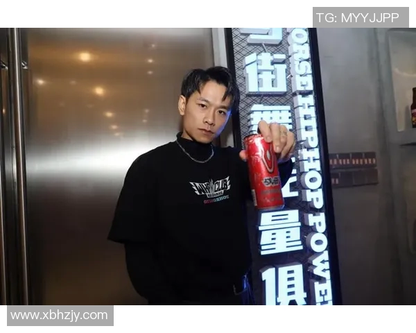 街舞文化的变迁与发展:探秘上海街舞队的风格转型与创新之路 街舞文化的变迁与发展:探秘上海街舞队的风格转型与创新之路