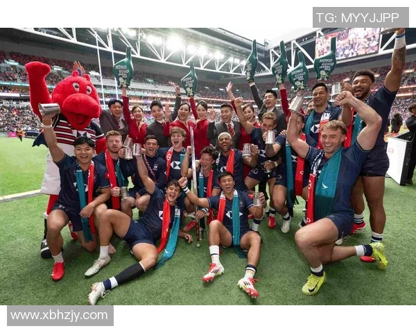 2015年中国国家足球队对阵香港队精彩直播回顾与赛后分析 2015年中国国家足球队对阵香港队精彩直播回顾与赛后分析