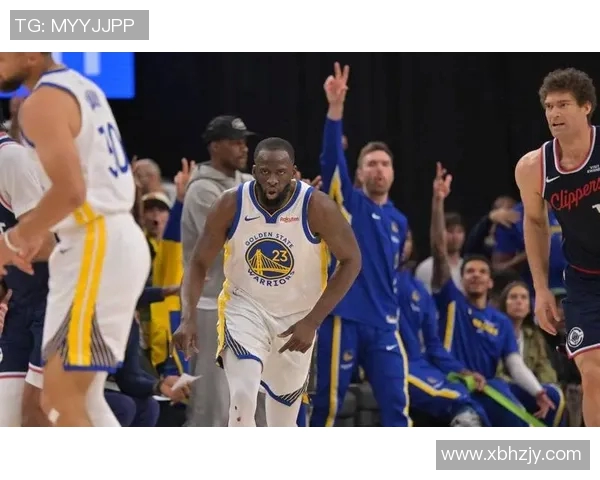 快船勇士激战11月20日NBA赛场巅峰对决精彩回顾与分析 快船勇士激战11月20日NBA赛场巅峰对决精彩回顾与分析
